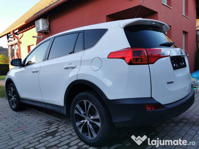 Toyota Rav-4 2.0 diesel, 4x4, 137.000km, an 2015, inmatriculata RO