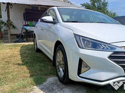 Hyundai Elantra 2019