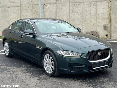 Jaguar XE Jaguar XE Pure 2