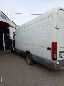 microbuz iveco punte dubla