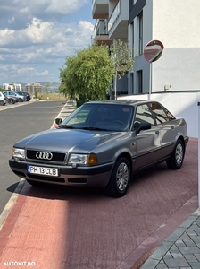 Audi 80