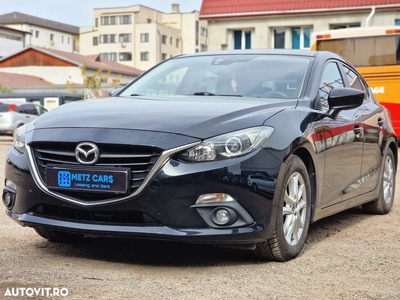 Mazda 3 SKYACTIV-G 120 Center-Line