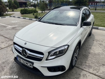 Mercedes-Benz GLA AMG 45 4Matic AMG Speedshift 7G-DCT