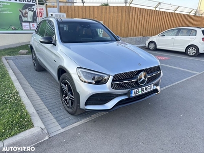 Mercedes-Benz GLC 300 de 4Matic 9G-TRONIC AMG Line