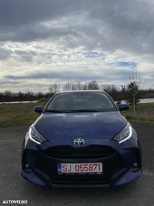 Toyota Yaris 1.5 VVT-i HSD Dynamic