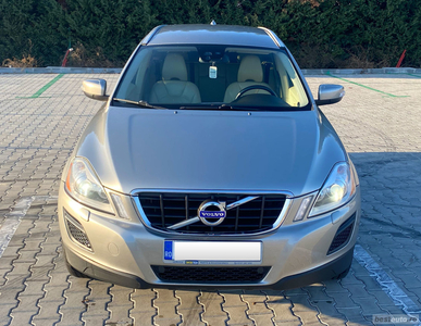 Volvo XC60 motor 2.4 D5 AWD Primul proprietar stare excelenta carte service la zi