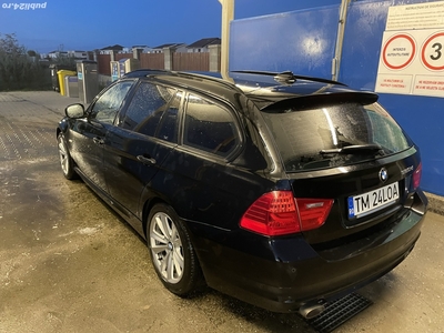 BMW 320 Diesel, combi, automatic, an 2012
