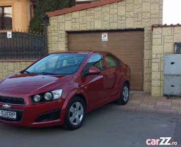 Chevrolet aveo * 2014 * stare nouă * 8 .500 km * unic proprietar*