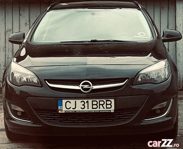 Liciteaza-Opel Astra 2013