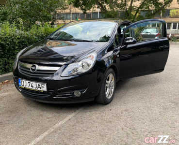 Opel corsa 1.4 benzină
