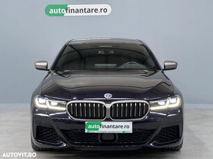 BMW M5 M550i xDrive AT