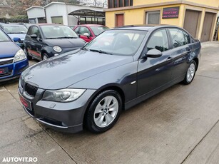 BMW Seria 3 320i Aut.