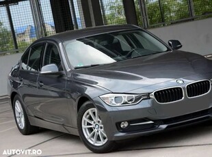 BMW Seria 3 320i Efficient Dynamics Edition Sport Line