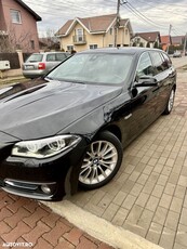 BMW Seria 5 520d Touring Aut. Luxury Line