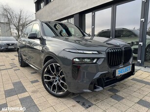 BMW X7 xDrive40i AT MHEV