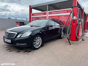 Mercedes-Benz E 220 CDI BlueEfficiency