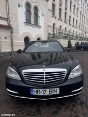 Mercedes-Benz S 350 (BlueTEC) d 4Matic 7G-TRONIC