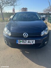 Volkswagen Golf 1.6 TDI DPF Comfortline