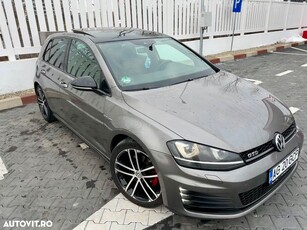 Volkswagen Golf 2.0 TDI DSG GTD