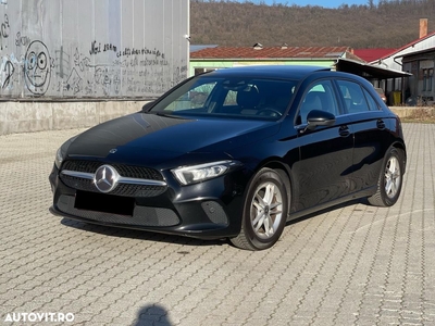 Mercedes-Benz A 180 d Progressive