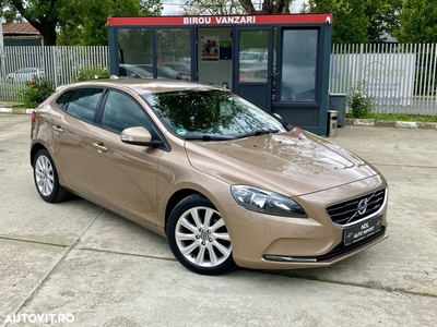 Volvo V40 D2 ECO Summum