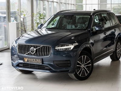 Volvo XC 90 B5 MHEV AWD 7 locuri Momentum Pro