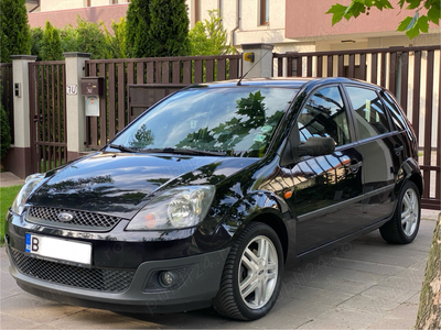 Ford Fiesta 2008 130.000km 1.4 16v benzina 90cp