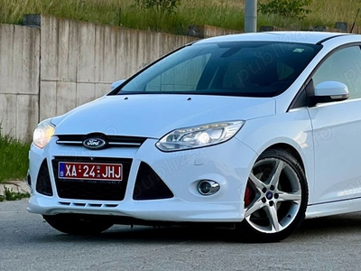 Ford Focus ST-line 2.0 TDCI 2013