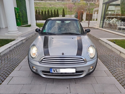 Mini cooper diesel 1.6 hdi - 109 cp - 2010 - Impecabil