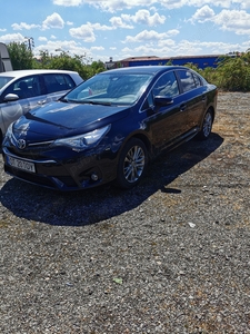 Toyota avensis 2016 2.0d