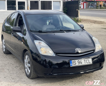 Toyota prius hybrid 1.8 benzina, 2009 = rate cu buletinul