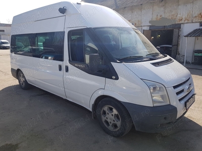 Vând Ford Transit 9 locuri