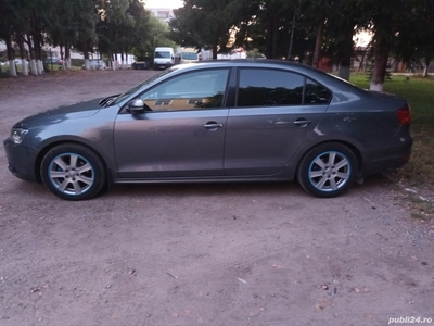 Volkswagen JETTA 1.6, 2012