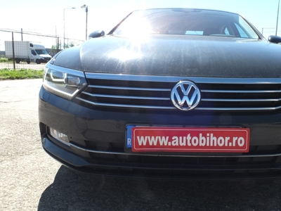 Volkswagen Passat Variant 1.6 TDI SCR DSG Conceptline