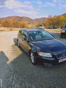 Volvo V50 sau schimb