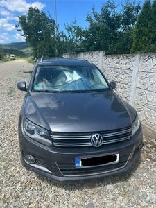 Vw Tiguan 2.0 TDI Sport & Stile 4 Motion, an 2015, km 169000 , pret 13900 euro