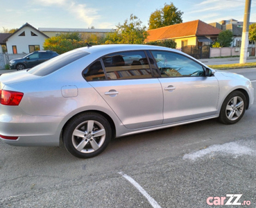 Volkswagen Jetta, schimb cu benzina euro 5