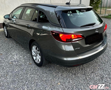 Opel Astra K 2020