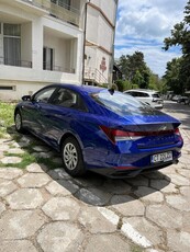 Hyundai Elantra 2023 vanzare