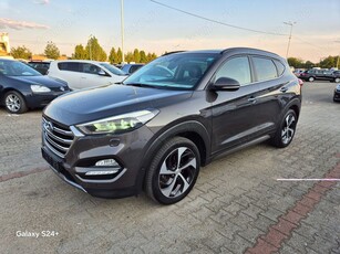 = HYUNDAI TUCSON 4x4 Aut, 2.0 cdti Piele Navi Xenon Led 2016 E6 = 18.990 e. =