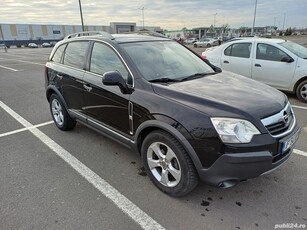 Opel antara 2 km. Cutie automată 4x4.