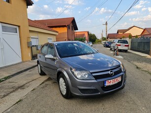 Opel Astra H