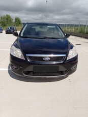 Vând ford focus 1,6 tdci 3.750 neg.