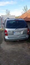 Vând Mazda mpv 136 CP An 2004