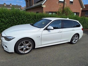 BMW Seria 3 318d