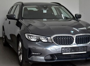 BMW Seria 3 320d Touring Aut. Sport Line