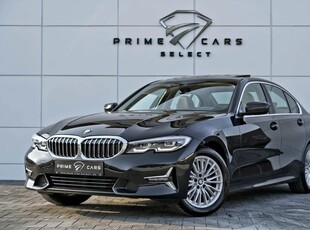 BMW Seria 3 320i Aut. Luxury Line