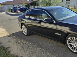 BMW Seria 7 730d xDrive