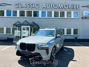 BMW X7 xDrive 40 i M Sportpaket Pro Pano Anhän 23 Zo