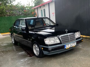 Mercedes 200E, motor2.0, an 1994, 253mii km, benzina, cutie automata